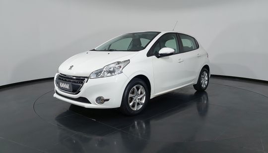 Peugeot • 208