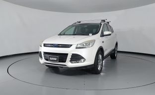 Ford • Escape