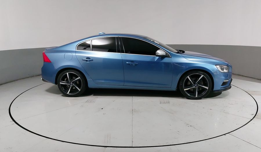 Volvo S60 3.0 RDESIGN T6 AT 4WD Sedan 2015