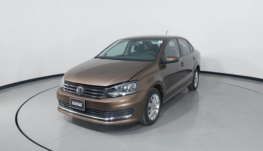 Volkswagen • Vento