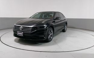 Volkswagen • Jetta