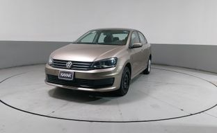 Volkswagen • Vento