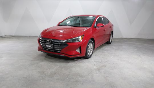 Hyundai • Elantra