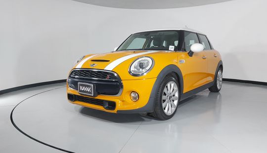 Mini • Cooper S