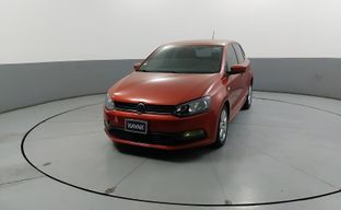 Volkswagen • Polo