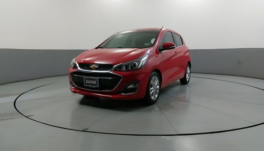 Autos Chevrolet Cosmopol Rojo Seminuevos en México | Precios Kavak