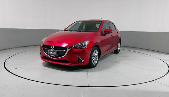 Mazda • Mazda 2