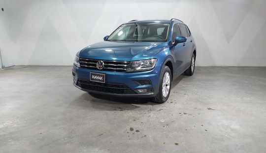 Volkswagen • Tiguan