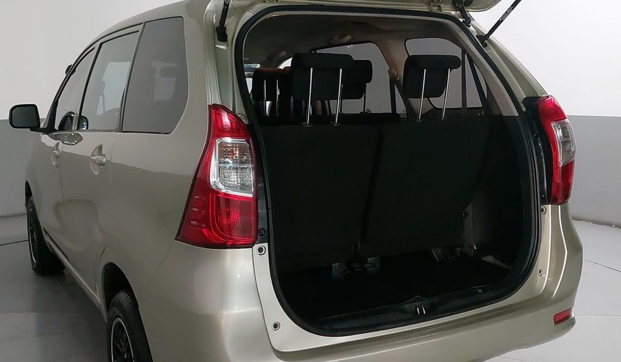 Toyota Avanza 1.5 PREMIUM AT Minivan 2016