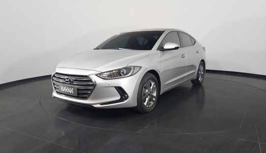 Hyundai • Elantra