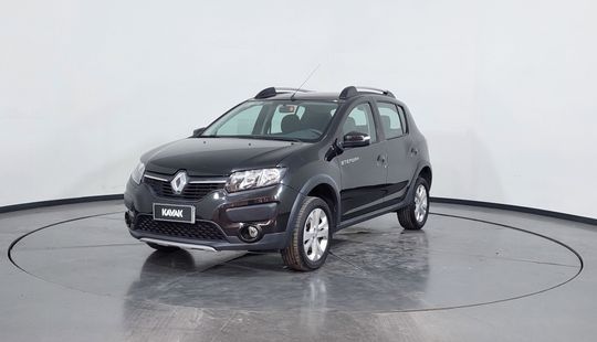 Renault • Sandero Stepway