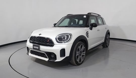 Mini • Countryman