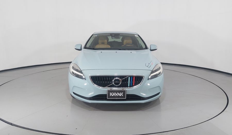 Volvo V40 1.5 ADDITION T3 MT Hatchback 2018