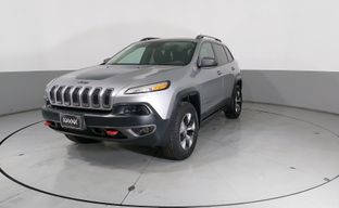 Jeep • Cherokee