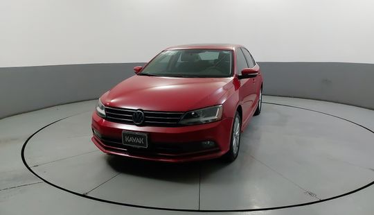 Volkswagen • Jetta