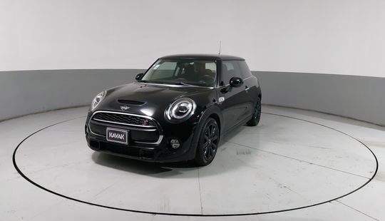 Mini • Cooper S