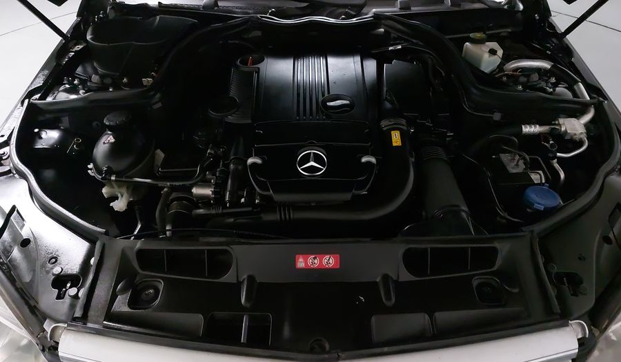 Mercedes Benz Clase C 1.8 180 CGI AT Sedan 2011