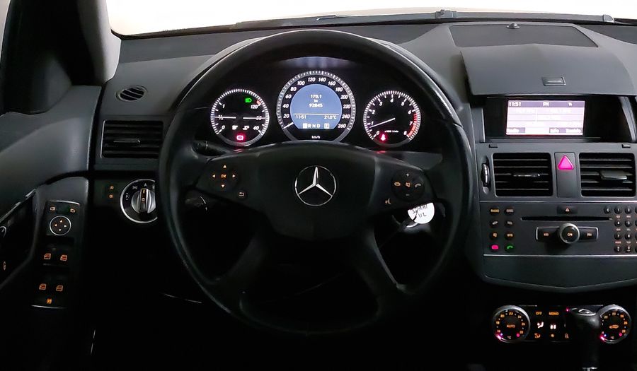 Mercedes Benz Clase C 1.8 180 CGI AT Sedan 2011