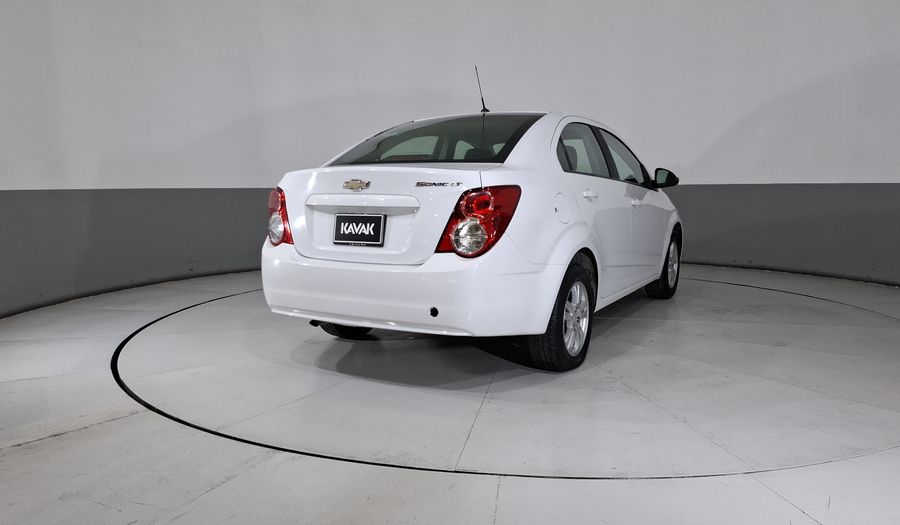 Chevrolet Sonic 1.6 MT D LT Sedan 2016