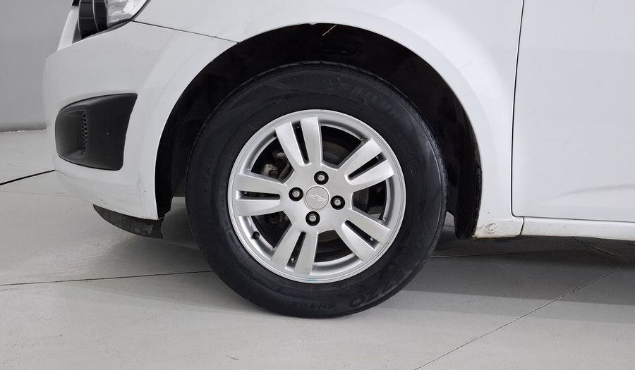 Chevrolet Sonic 1.6 MT D LT Sedan 2016