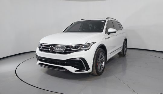 Volkswagen • Tiguan