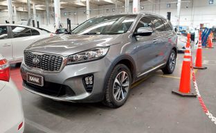 Kia • Sorento