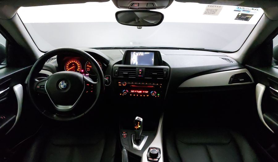 Bmw Serie 1 1.6 118IA Hatchback 2015