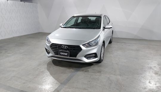 Hyundai • Accent