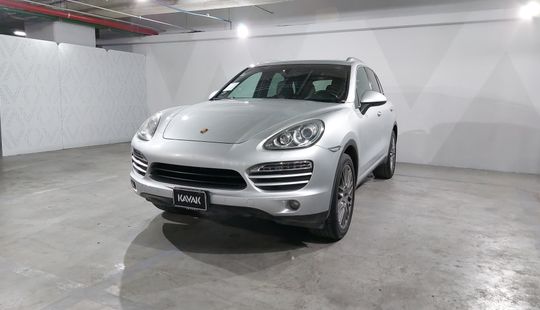 Porsche • Cayenne