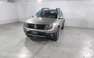 Renault • Duster