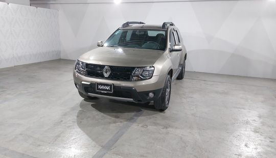 Renault • Duster