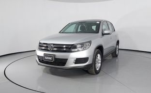 Volkswagen • Tiguan