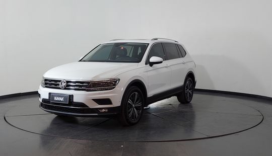 Volkswagen • Tiguan Allspace