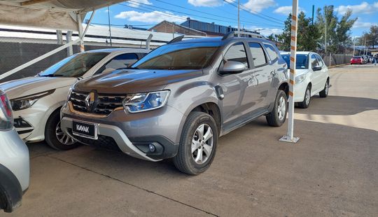 Renault • Duster