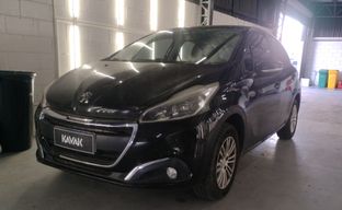 Peugeot • 208