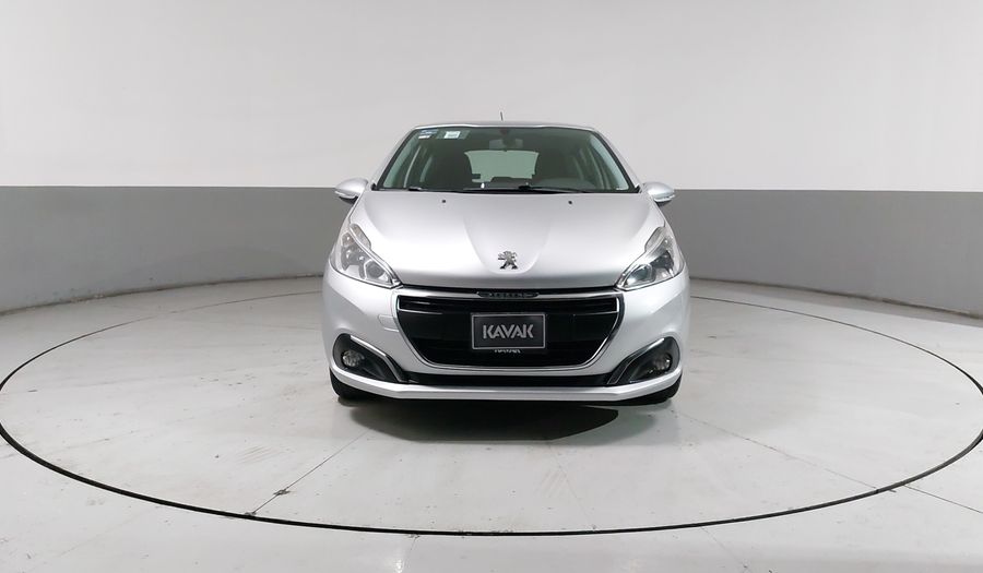 Peugeot 208 1.6 ALLURE MT Hatchback 2016