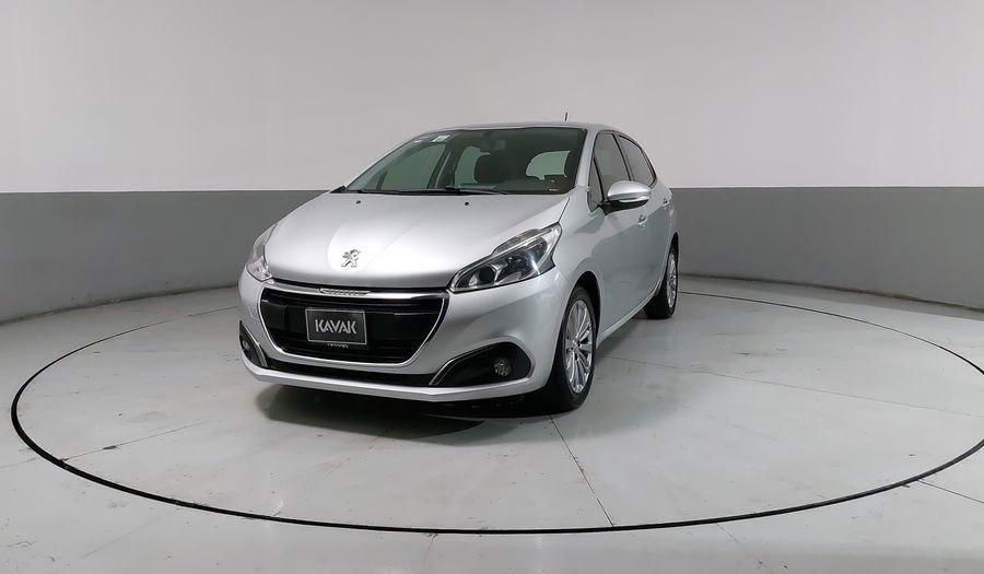 Peugeot 208 1.6 ALLURE MT Hatchback 2016