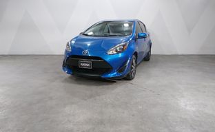 Toyota • Prius C