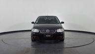 Volkswagen Bora 1.8 HIGHLINE T CUERO MT Sedan 2013