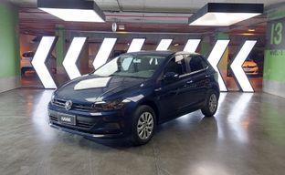 Volkswagen • Polo