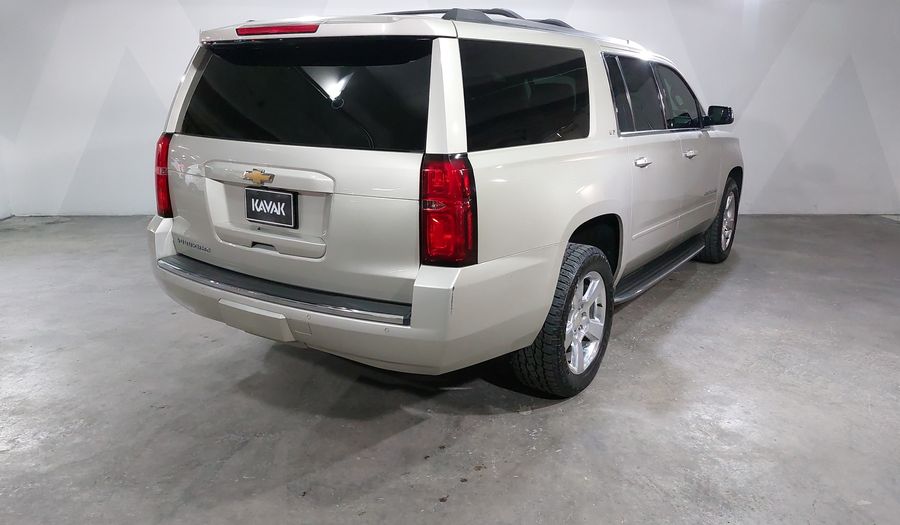 Chevrolet Suburban 5.3 D LTZ AT 4WD Suv 2016