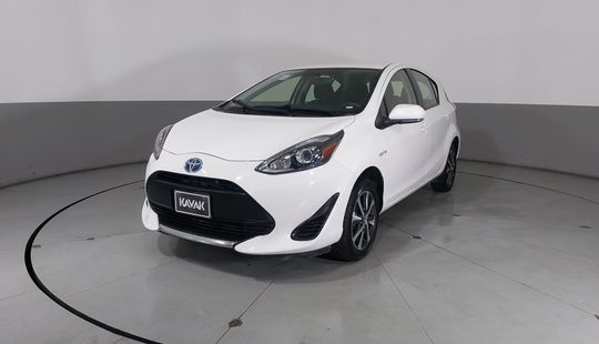 Toyota • Prius C