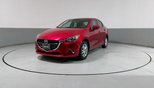 Mazda • Mazda 2