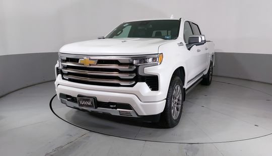 Chevrolet • Cheyenne