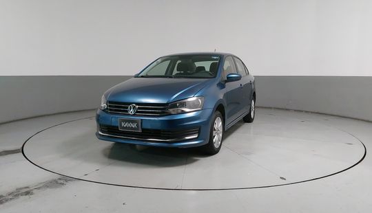 Volkswagen • Vento