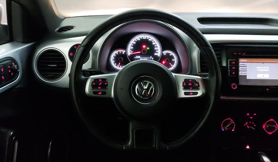 Volkswagen Beetle 2.5 SPORT TIPTRONIC Hatchback 2015