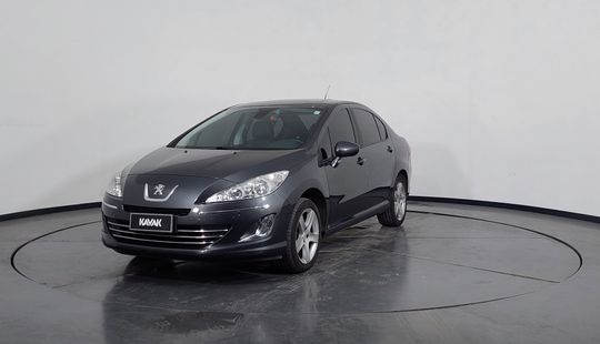 Peugeot • 408