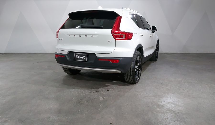 Volvo Xc40 2.0 T4 INSCRIPTION AUTO Suv 2021