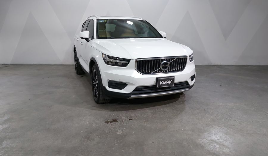 Volvo Xc40 2.0 T4 INSCRIPTION AUTO Suv 2021