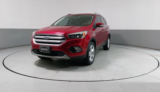 Ford • Escape